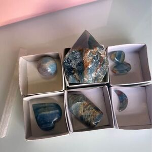 Crystal Bundle Gift Set- Blue Onyx, Trolleite